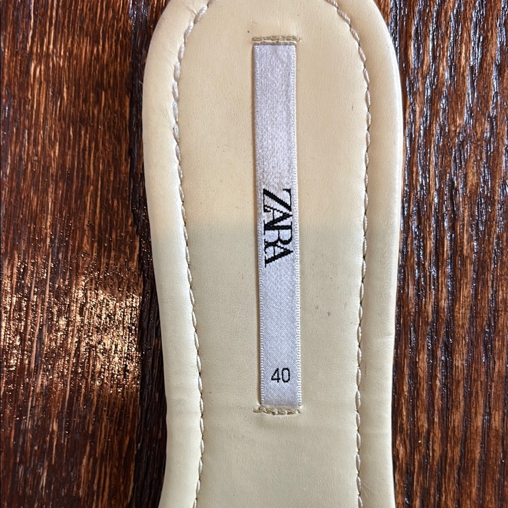 Zara Sandals - Picture 2 of 3